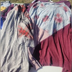 Lot of 2 Maurices Sweaters